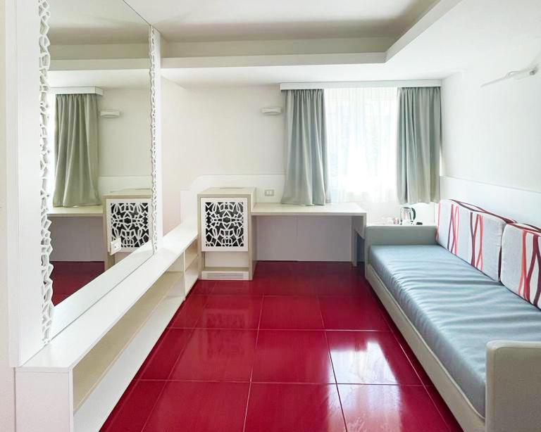 Suite Hotel L'Oasi Di Riaci (Adults Only) Santa Domenica  Kültér fotó